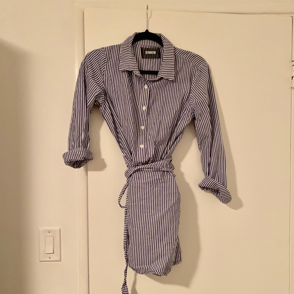 Reformation size small wrap dress